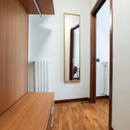 Apartment Luminoso Con Ampio Terrazzo A 10 Minuti Dalla Metro *